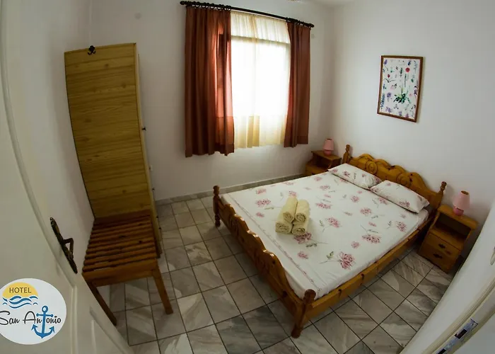 Апарт-отель San Antonio & 3*