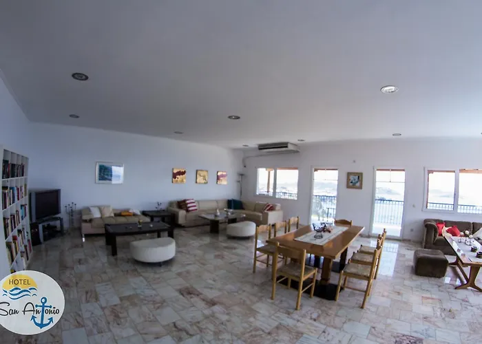 San Antonio & Апарт-отель Мегали-Аммос