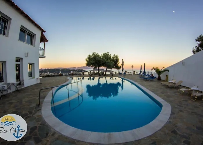 Апарт-отель San Antonio & 3*