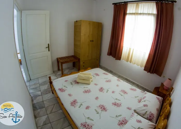 San Antonio & Апарт-отель Мегали-Аммос