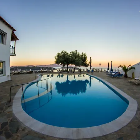 Hotel de apartamente San Antonio & 3*